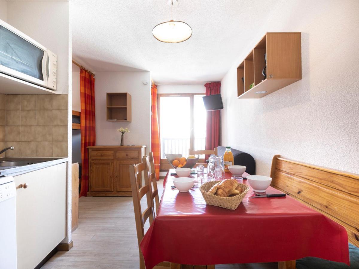 Apartment Les Cimes De Caron-20 By Interhome